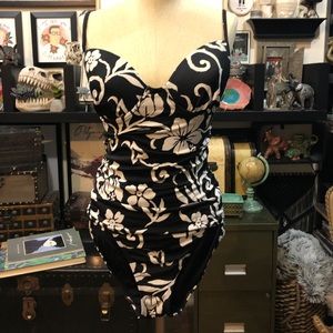 Floral 2 piece swimsuit